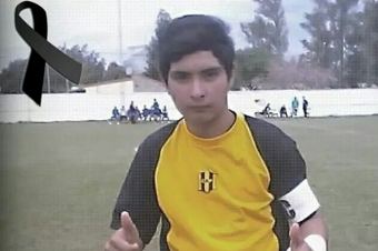 17 yaşlı qapıçı meydanda faciəli şəkildə öldü: topu qaytarıb...