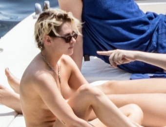 Məşhur aktrisanın çılpaq görüntüləri - FOTOLENT