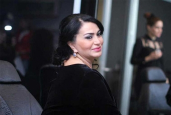 <span style="color:red;">"Həddindən artıq olanda üzümü çevirirəm..."  - Əməkdar artist
