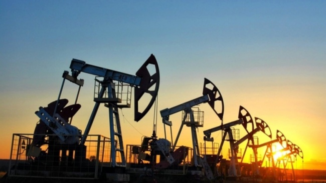 Azərbaycan neft hasilatını 14 faiz azaldıb