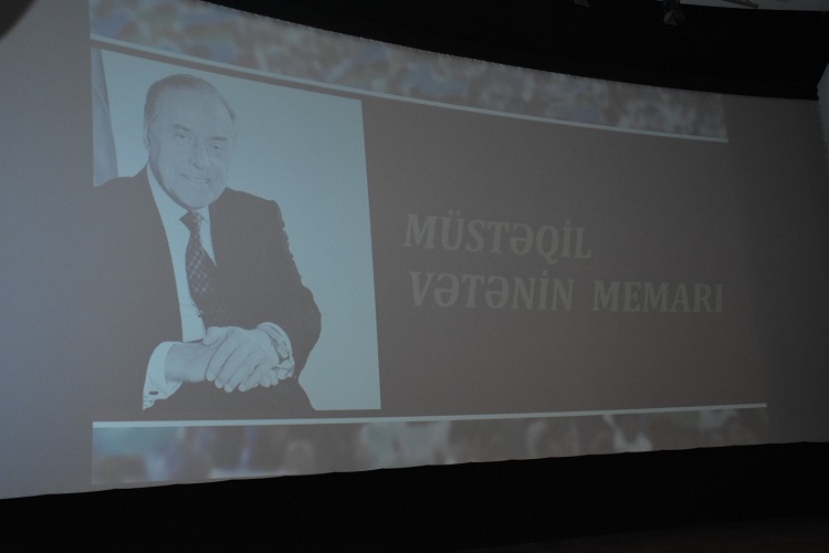 “Müstəqil vətənin memarı” filminin təqdimatı keçirildi