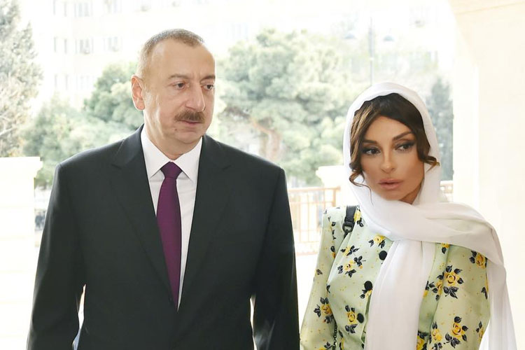 Mehriban Əliyevadan Ramazan bayramı münasibətilə TƏBRİK