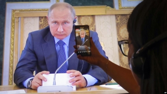 Putin Trampın bəyanatını təkzib etdi: "Rusiya hərbi personalını Venesueladan çıxarmayıb"