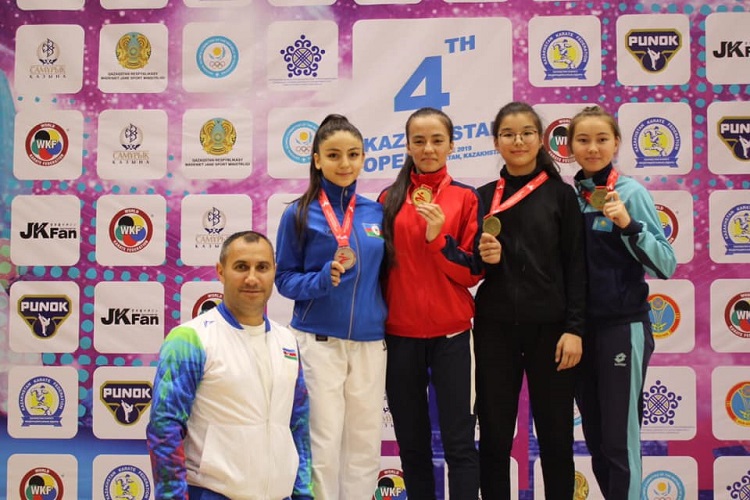 “Judo Club 2012”-nin karateçisi “Qazaxıstan Open”də gümüş medala sahib çıxıb