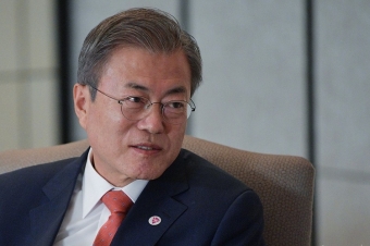 Mun Çje İn: "ABŞ və KXDR liderləri iki Koreyanın sərhədində görüşəcək"