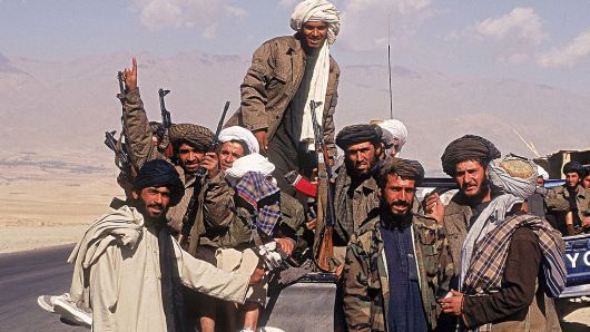 “Taliban” 25 əfqan hərbiçini öldürdü