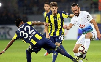 “Beşiktaş” büdrəyib, “Fənərbaxça” qalib gəlib