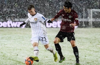 [b]Futbolçu qara görə topu boş qapıya vura bilmədi - VİDEO[/b]