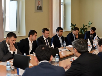 Klublar Komitəsinin iclası oldu