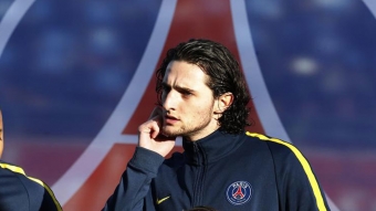 [b]Gecə klubunda yaxalandı – KOMANDADAN QOVULA BİLƏR[/b]