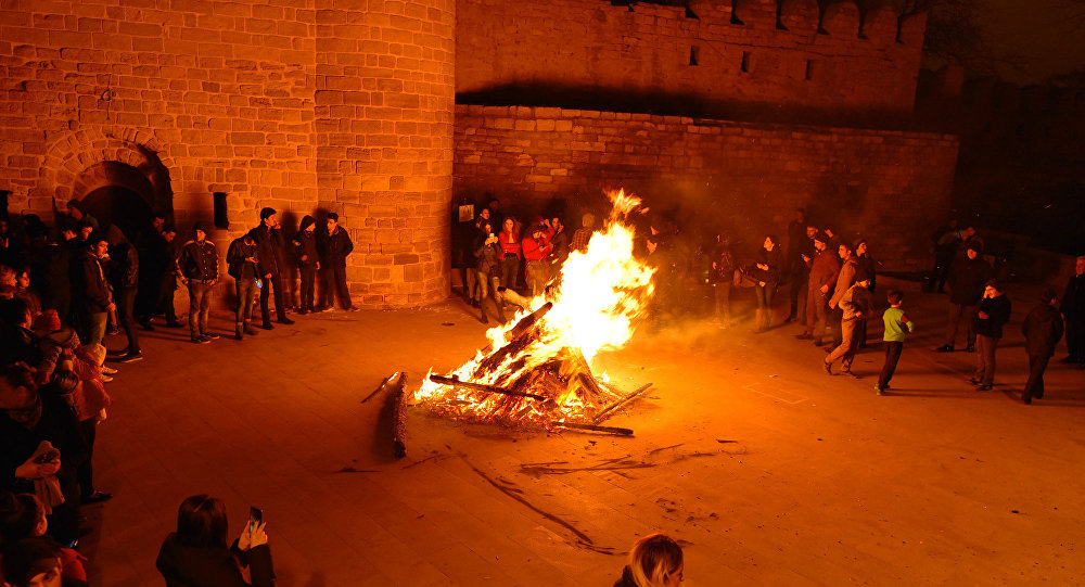 <b>Novruzda niyə <span style="color:red;">TONQAL qalayırıq?</b>