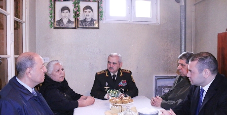 [b]Şəhid ailələrinə Novruz sovqatları çatdırıldı - FOTOLENT[/b]