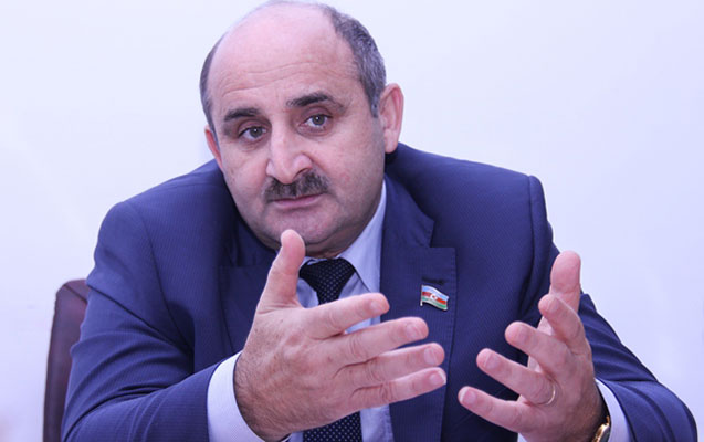 [b]Çingiz Qənizadə Qubad İbadoğluna CAVAB VERDİ: “Cəmiyyəti çaşdırırsınız”[/b]