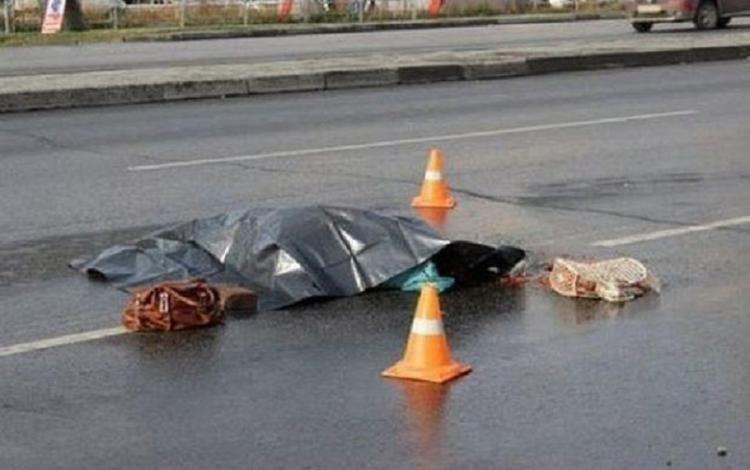 Yol Polisi İdarəsinin qarşısında piyadanı öldürdü