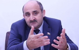 [b]Çingiz Qənizadə Qubad İbadoğluna CAVAB VERDİ: “Cəmiyyəti çaşdırırsınız”[/b]