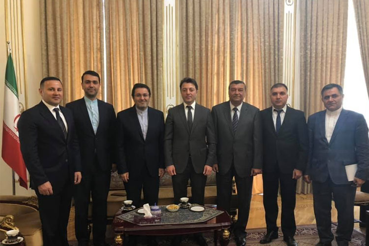 Dağlıq Qarabağın azərbaycanlı icmasının üzvləri İran səfirliyində