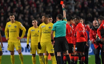 Mbappe 3 oyunluq cəzalandırıldı