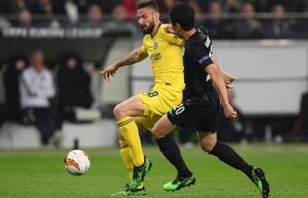 AL: Londonda dörd, Frankfurtda iki qol vurulub 