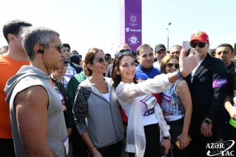Məmurlar və məşhurlar “Bakı Marafonu 2019”da - <span style="color:red;">FOTOLENT 