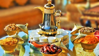 <b>Son illərin ən bahalı iftar menyuları - <span style="color:red;">Bakı restoranlarındakı QİYMƏTLƏR </b>