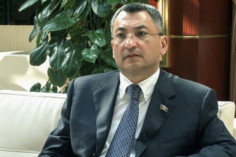 Komitə sədri: “İlyarım ərzində Bakının bir neçə rayonunda məcburi köçkünlər mənzillərlə tam təmin olunacaq”