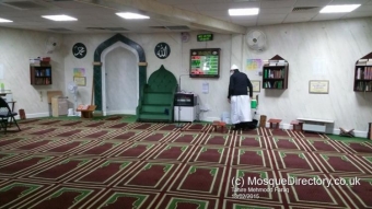 [b]Londonda məsciddə silahlı atışma oldu  [/b]