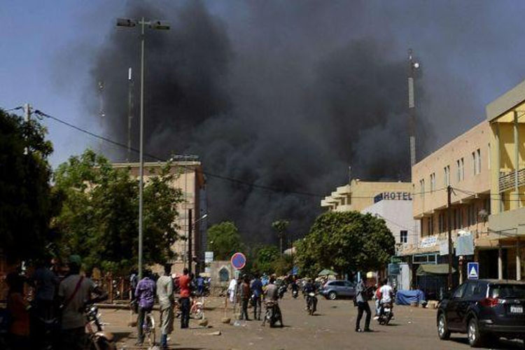 Burkina-Fasoda kilsəyə hücum zamanı 6 nəfər öldürülüb