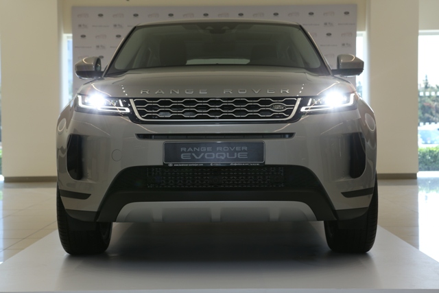 <font color=red>&#174; </font>“Range Rover Evoque” modeli avtomobilsevərlərə təqdim edilib – FOTO - VİDEO