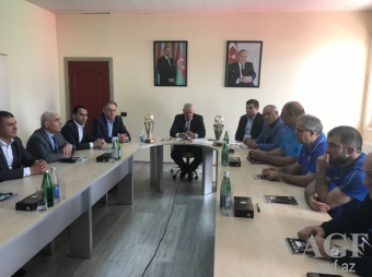 Avropa çempionatında medal qazanmış güləşçilər mükafatlandırıldı - FOTO