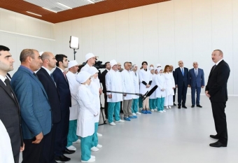 <b>“Biz sosialyönümlü siyasət aparırıq və bu siyasət öz nəticəsini verir” - <span style="color:red;">Prezident </b>