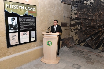 [b]DTX rəisi: "Azərbaycan 4-5 yerə bölünməli, tarixdən, xəritədən silinməli idi"[/b]