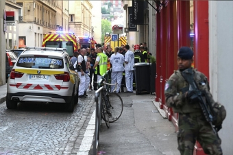 <b>Paris prokurorluğu Lionda baş vermiş partlayışda "terror cəhdi" versiyasını araşdırır</b> - <span style="color:red;">[b]YENİLƏNİB[/b] 