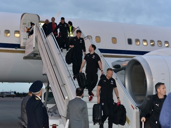 "Arsenal" Bakıya 24 futbolçu ilə gəldi -  <span style="color:red;">FOTOLENT 