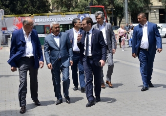 Rövnəq Abdullayevin çay qonaqlığı, 1 milyardlıq intizar, “agent 07” ilə kraliçanın Bakı sərgüzəştləri – <span style="color:red;">REPORTAJ 