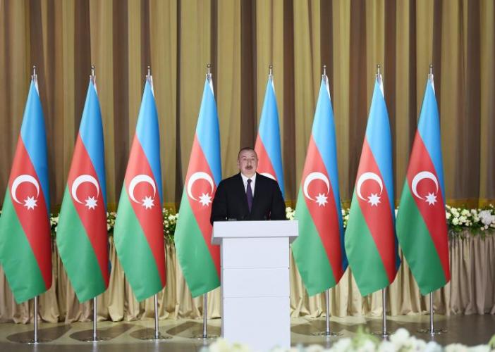 [b]Prezident Respublika Günü münasibətilə keçirilən rəsmi qəbulda iştirak edib - YENİLƏNİB[/b]