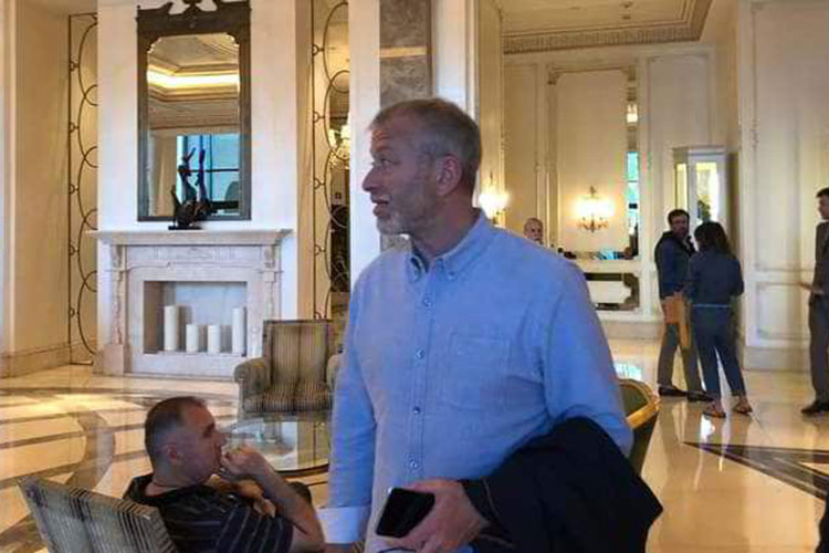 Roman Abramoviç Bakıya gəldi