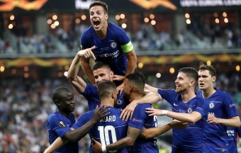 Bakıda Avropa Liqasının qalibi olan "Çelsi" mükafatlandırıldı