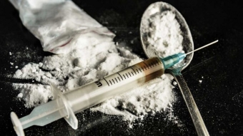 Heroin gəzdirən şəxslər saxlanıldı