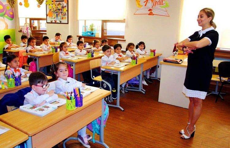 Növbə məktəb psixoloqlarına çatdı - Kimlər məyus olacaq?  