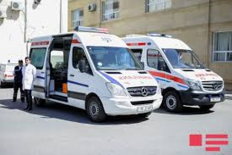 Bakıda avtomobil 2 azyaşlı qardaşları vurdu