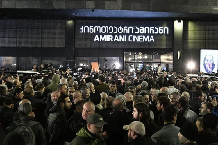 Tbilisidə keçirilən aksiyada 11 nəfər saxlanılıb
