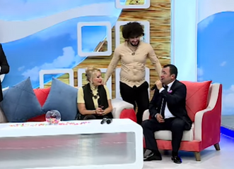 Əməkdar artistin bu formada müğam oxuması hamını HEYRƏTLƏNDİRDİ - VİDEO