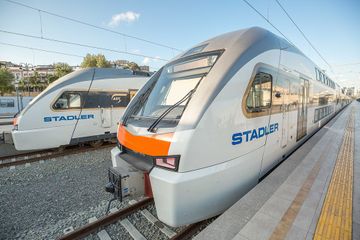 Bayram günü tələbata uyğun olaraq əlavə qatar təyin edildi