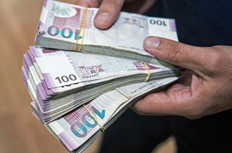 Keçmiş məhkum bu dəfə heroin və saxta pulların qurbanı oldu