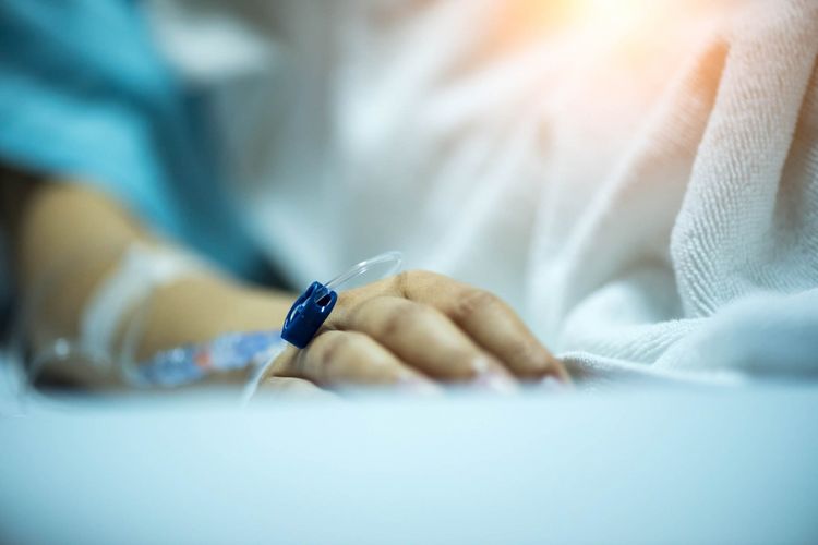 Azərbaycanda gənc qadın doğuş zamanı öldü