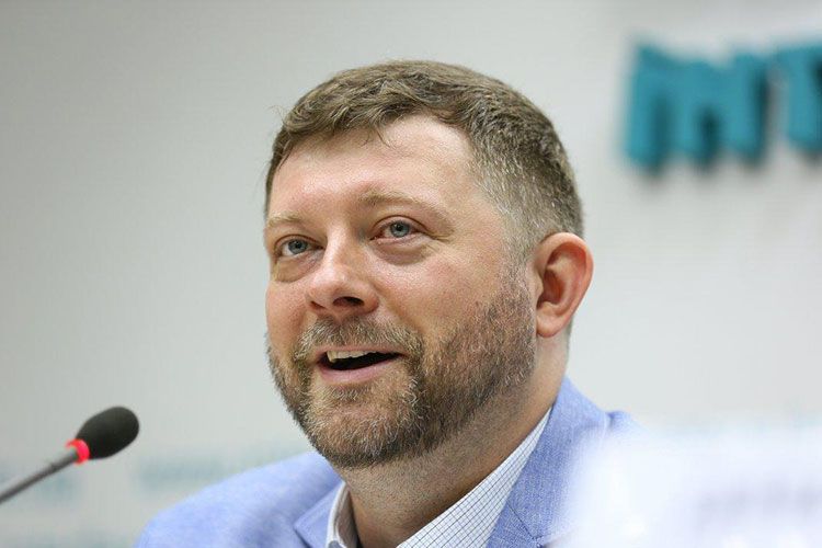 Ukraynada hakim partiyanın sədri dəyişdi