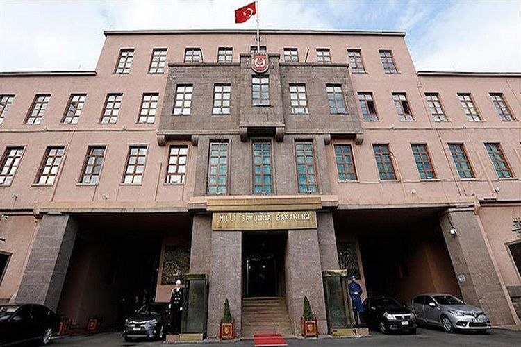 Türkiyə Müdafiə Nazirliyi: “Tel-Abyaddakı terrorda 8 nəfər ölüb, 20 nəfər yaralanıb”