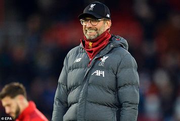 “Mən sənin üçün təlxək deyiləm” - Baş məşqçi