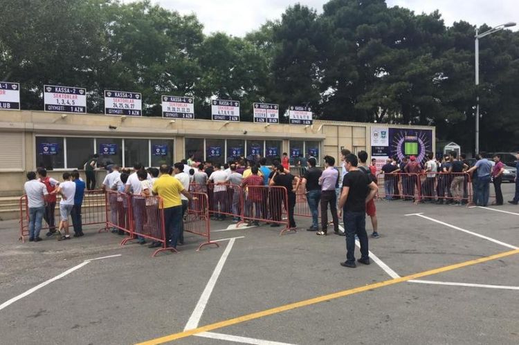 "Qarabağ" - "Düdelanj" matçının biletləri satışa çıxarılır