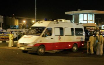  Misirdə elektrik dirəyi insanların üzərinə aşıb, 4 nəfər ölüb